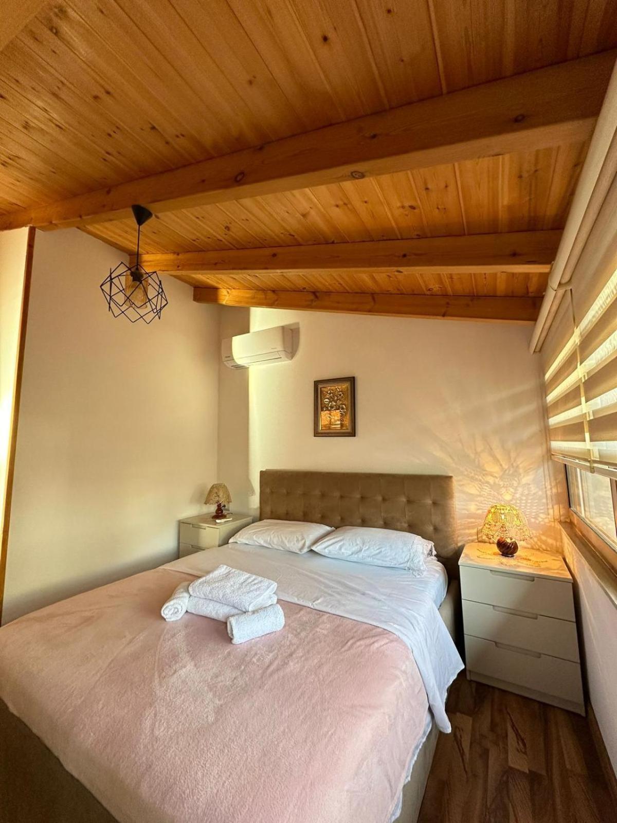 Alimeti Guesthouse Berat Luaran gambar