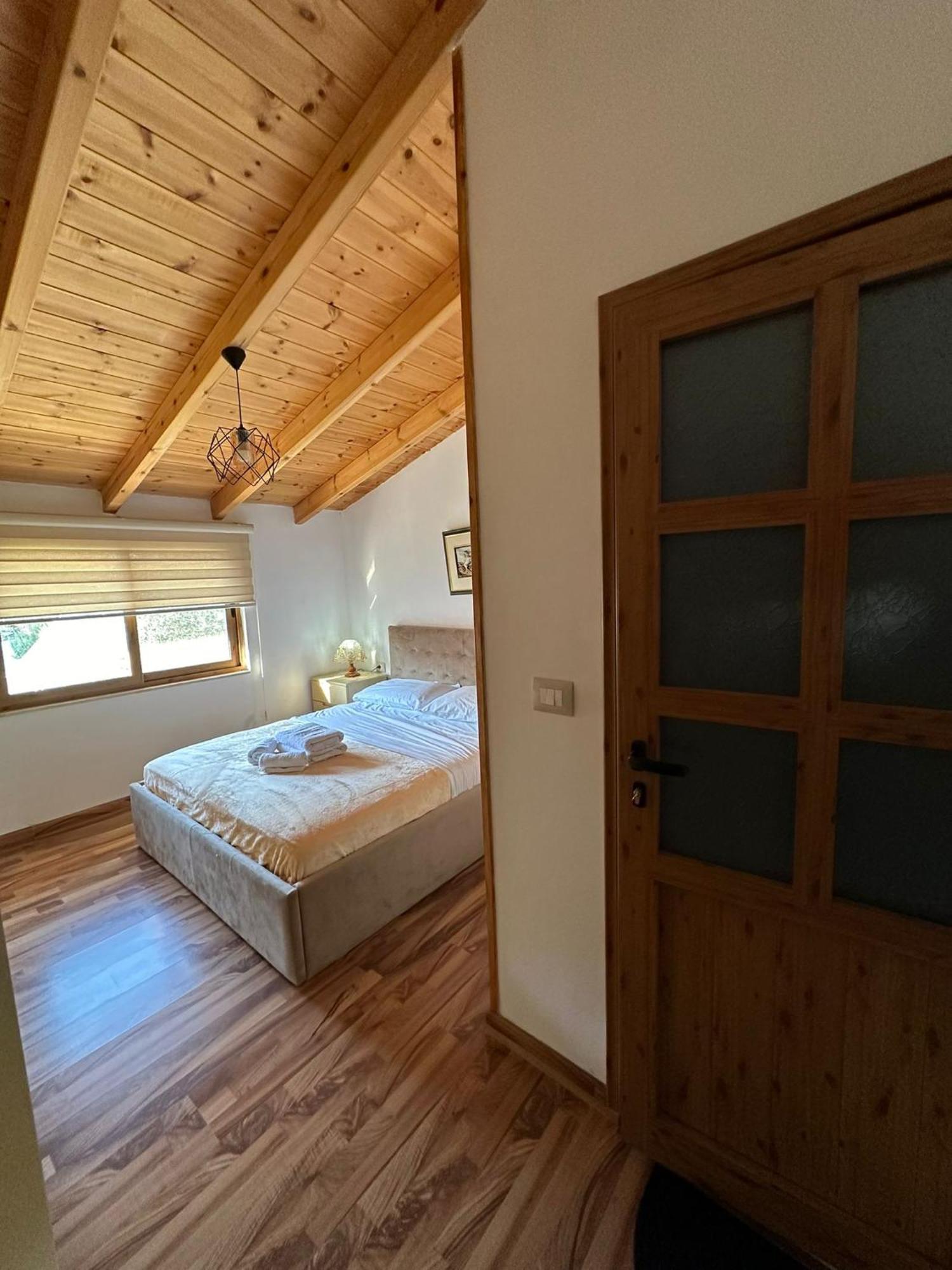 Alimeti Guesthouse Berat Luaran gambar
