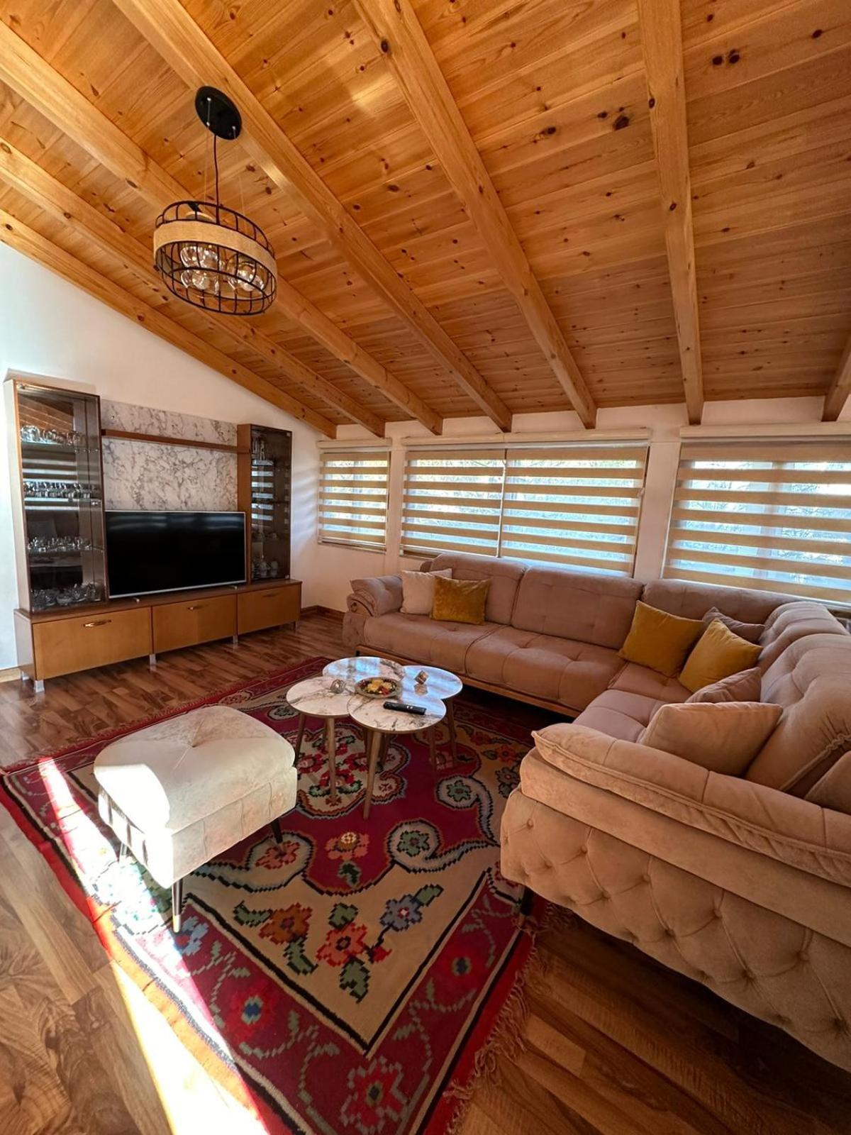 Alimeti Guesthouse Berat Luaran gambar