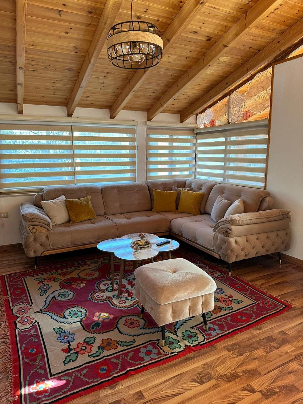 Alimeti Guesthouse Berat Luaran gambar