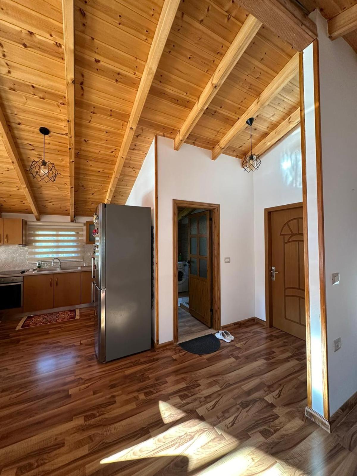 Alimeti Guesthouse Berat Luaran gambar
